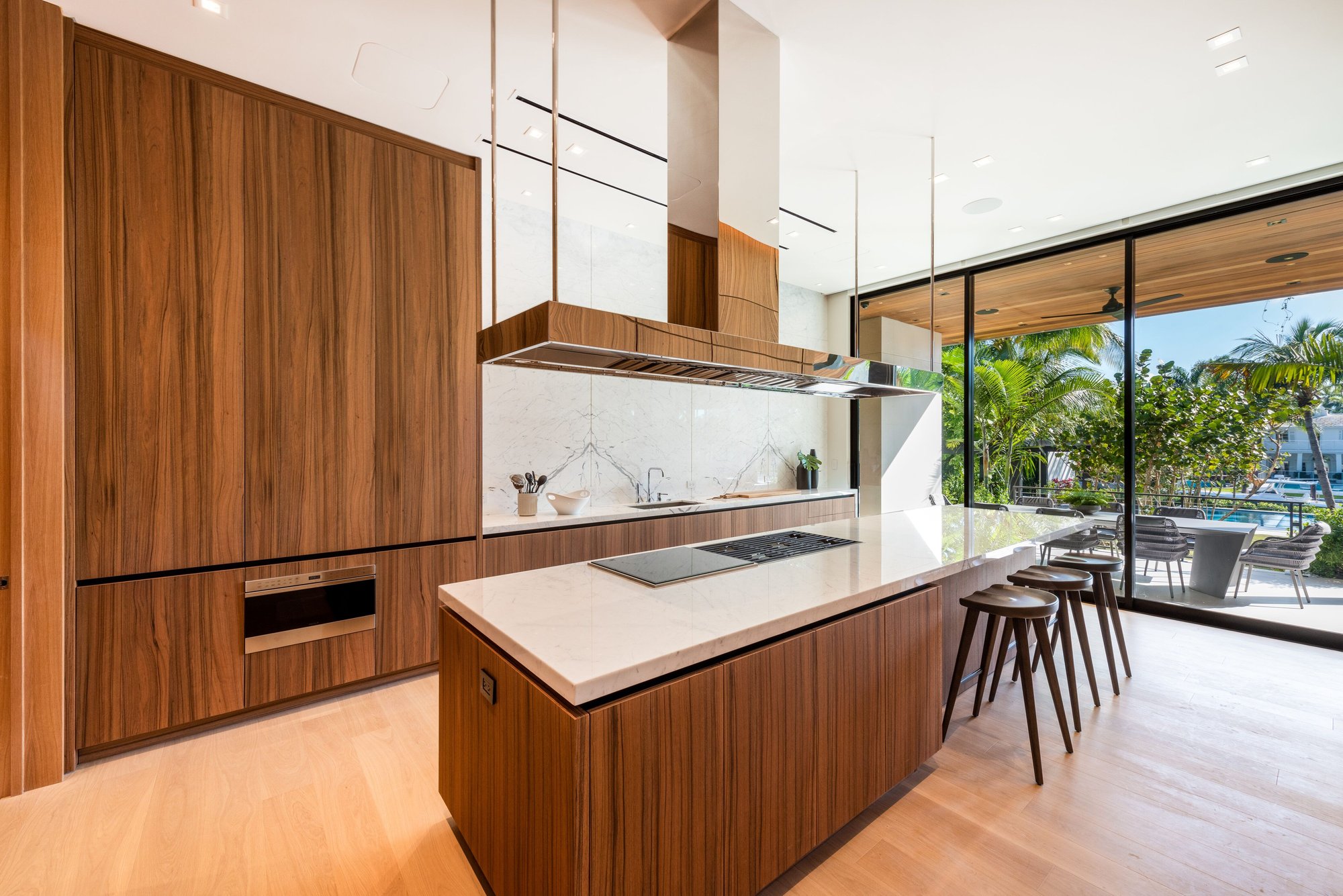 1420 W 23_Kitchen 1