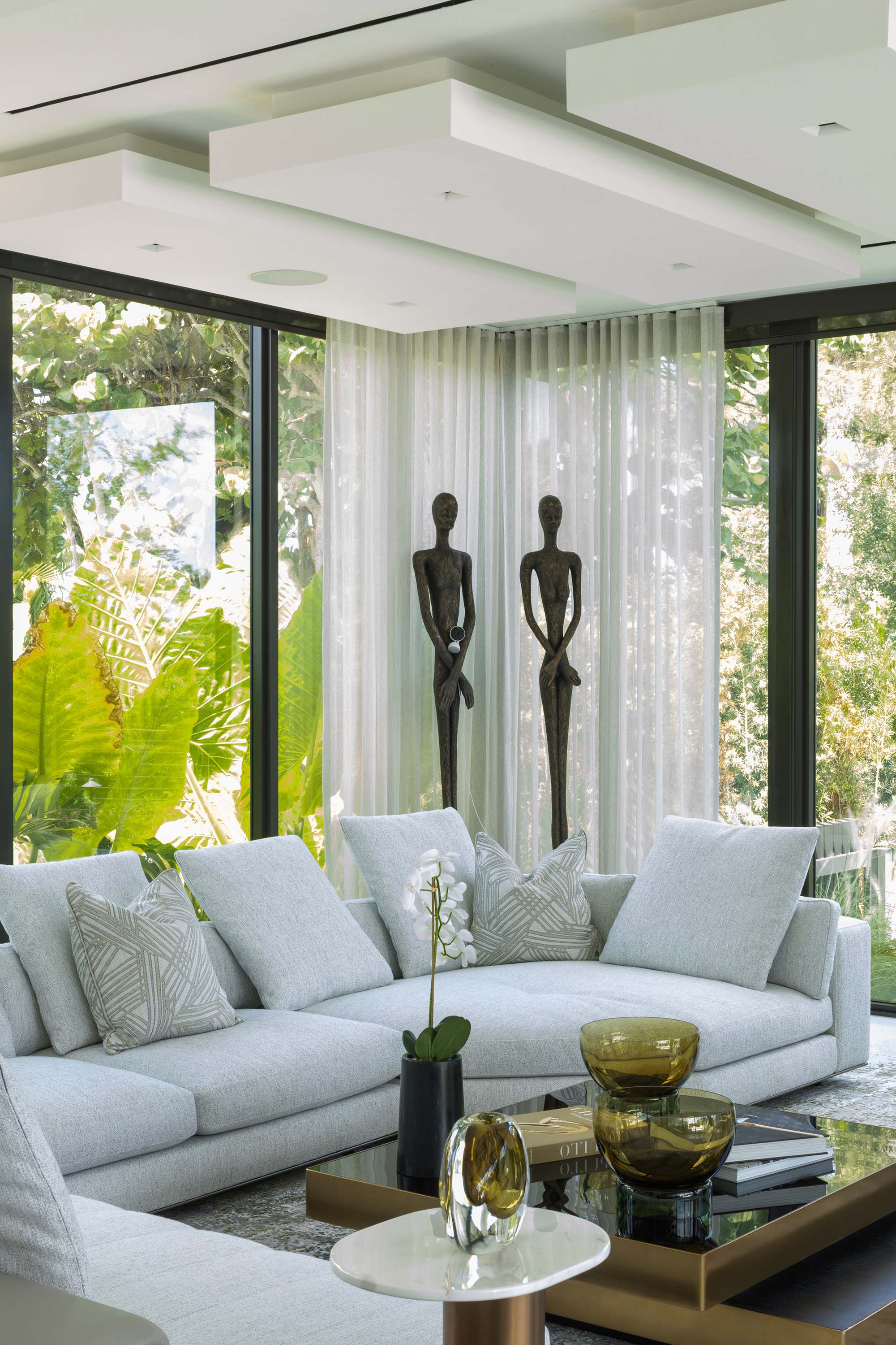 OSCARHUESPE-2024790MASTERUNRT-028-ezgif.com-optijpeg