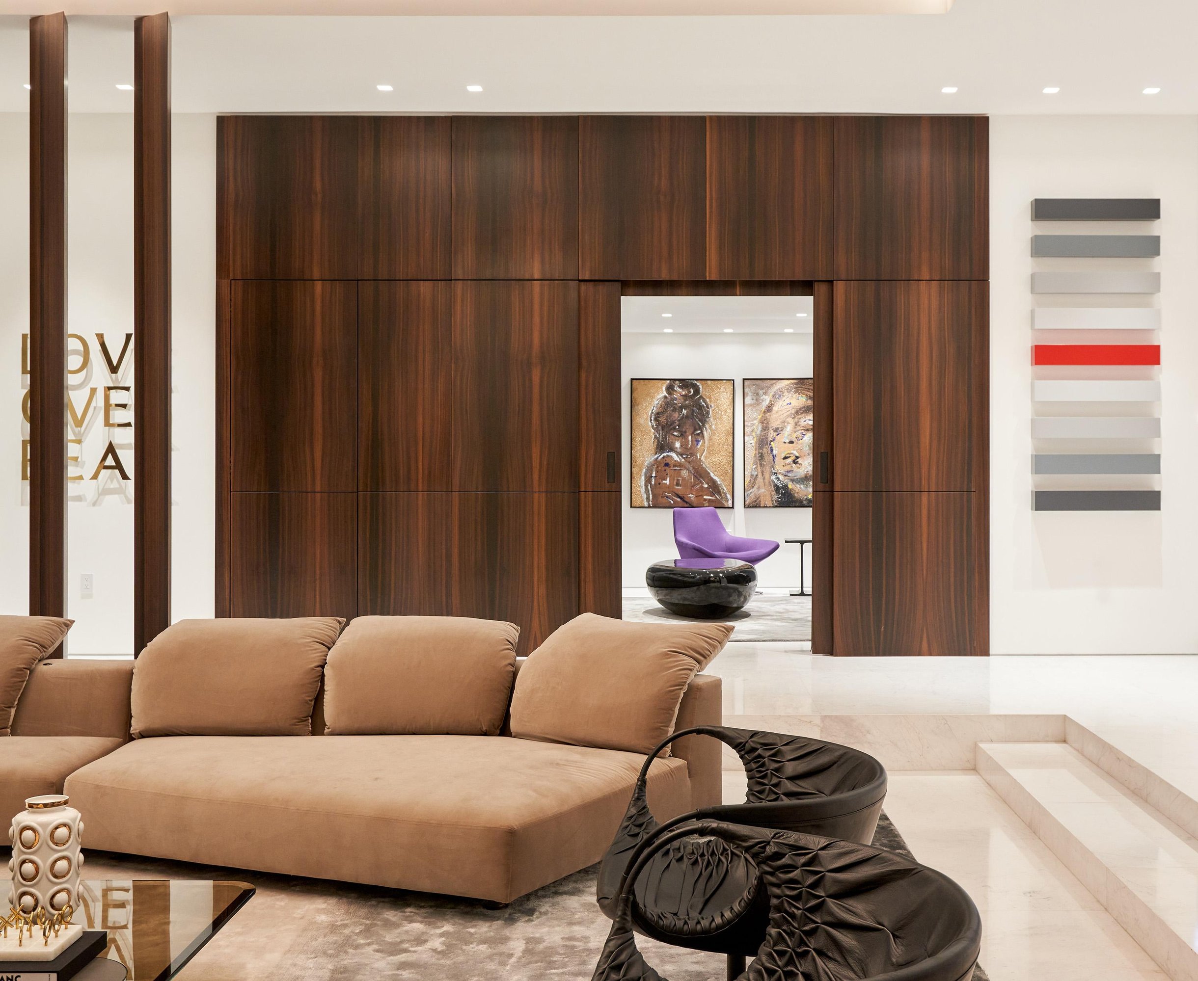 DSC089882-ezgif.com-optijpeg