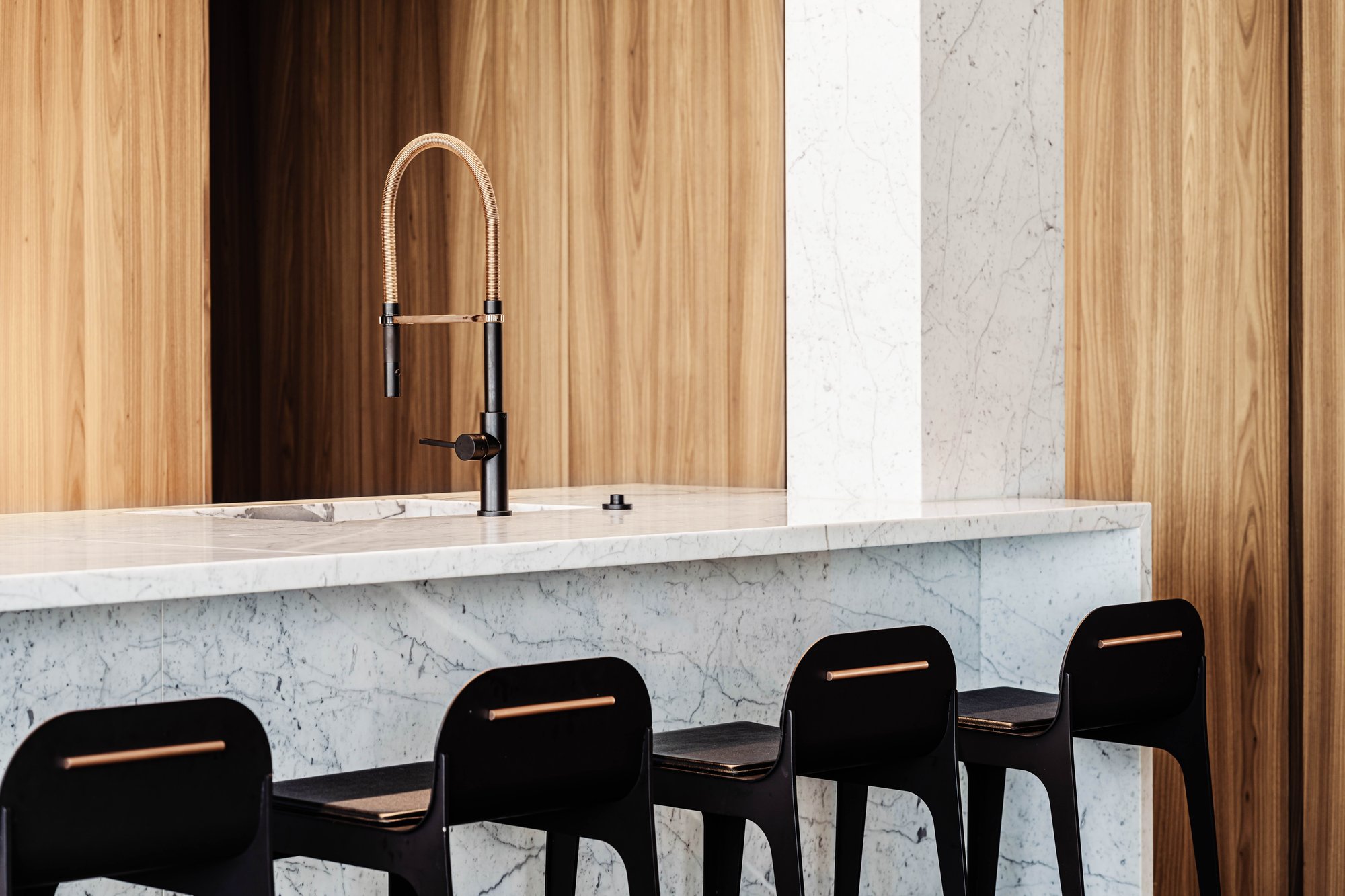 ITALKRAFT BATH LUXURY KITCHEN WOOD MILLWORK CLOSET (7)