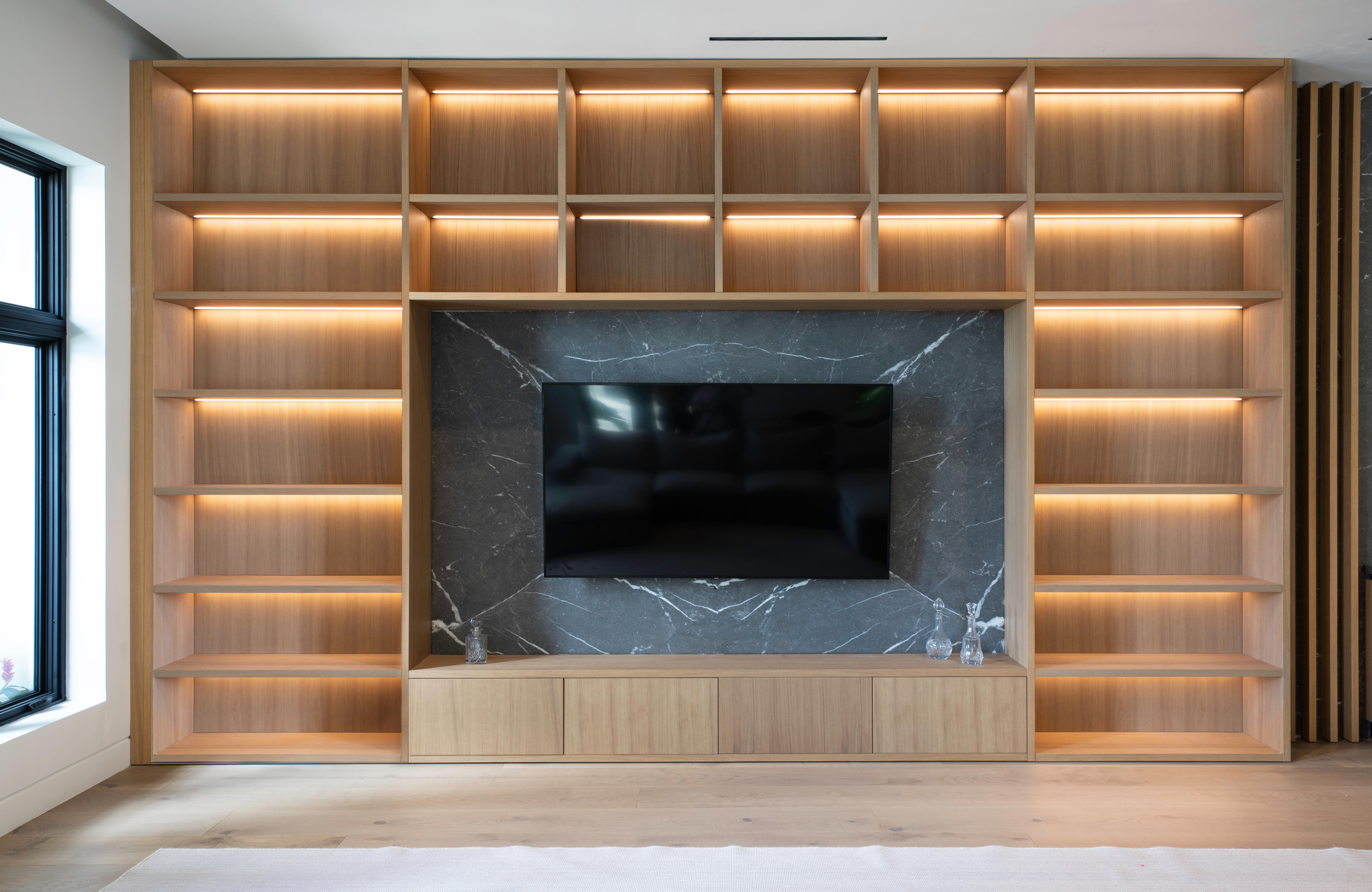 2318 north bay road 10