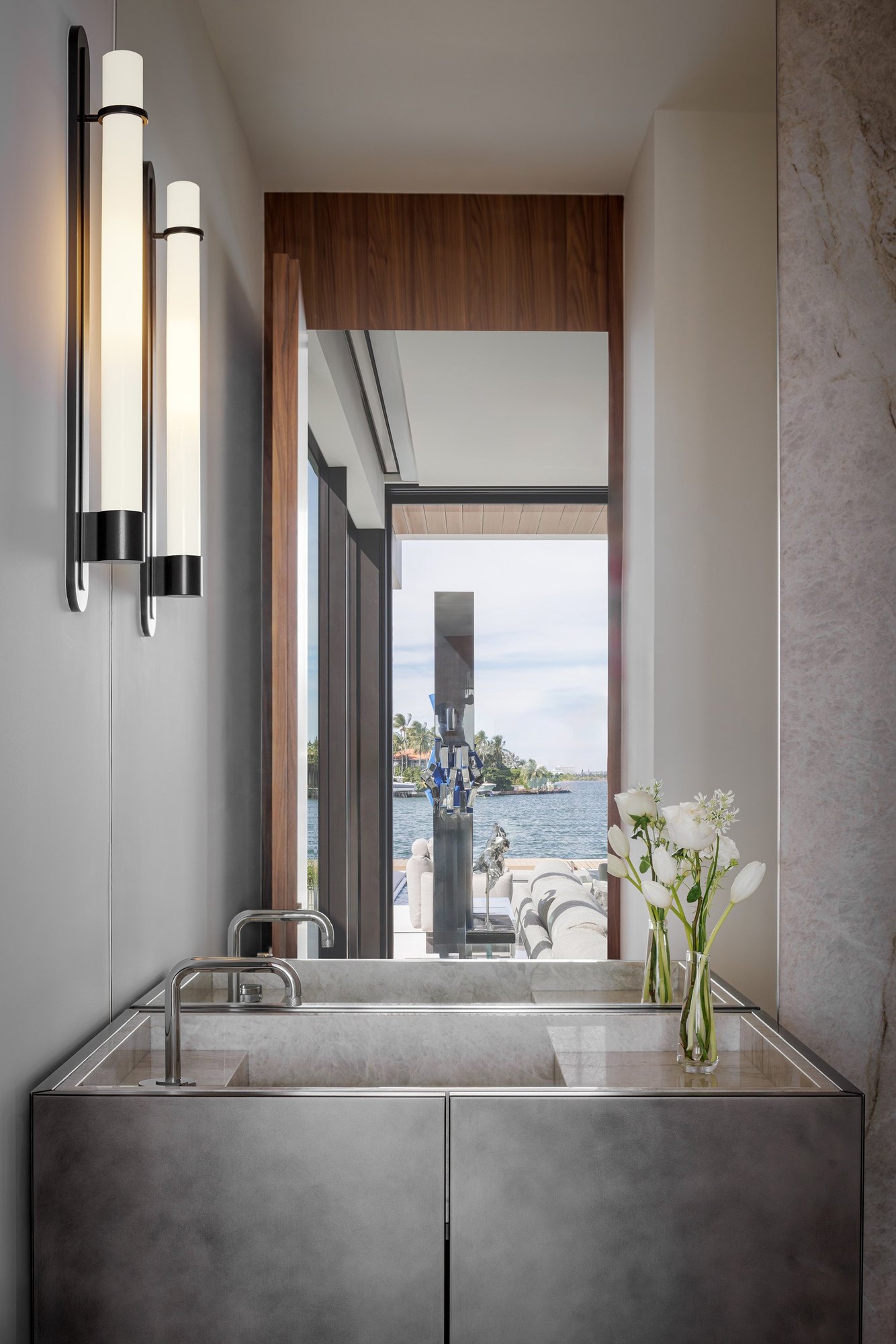 DUNAGAN_DIVERIO_421_ESan_Marino_Dr_0205-Enhanced-NR-Edit_4K-ezgif.com-optijpeg