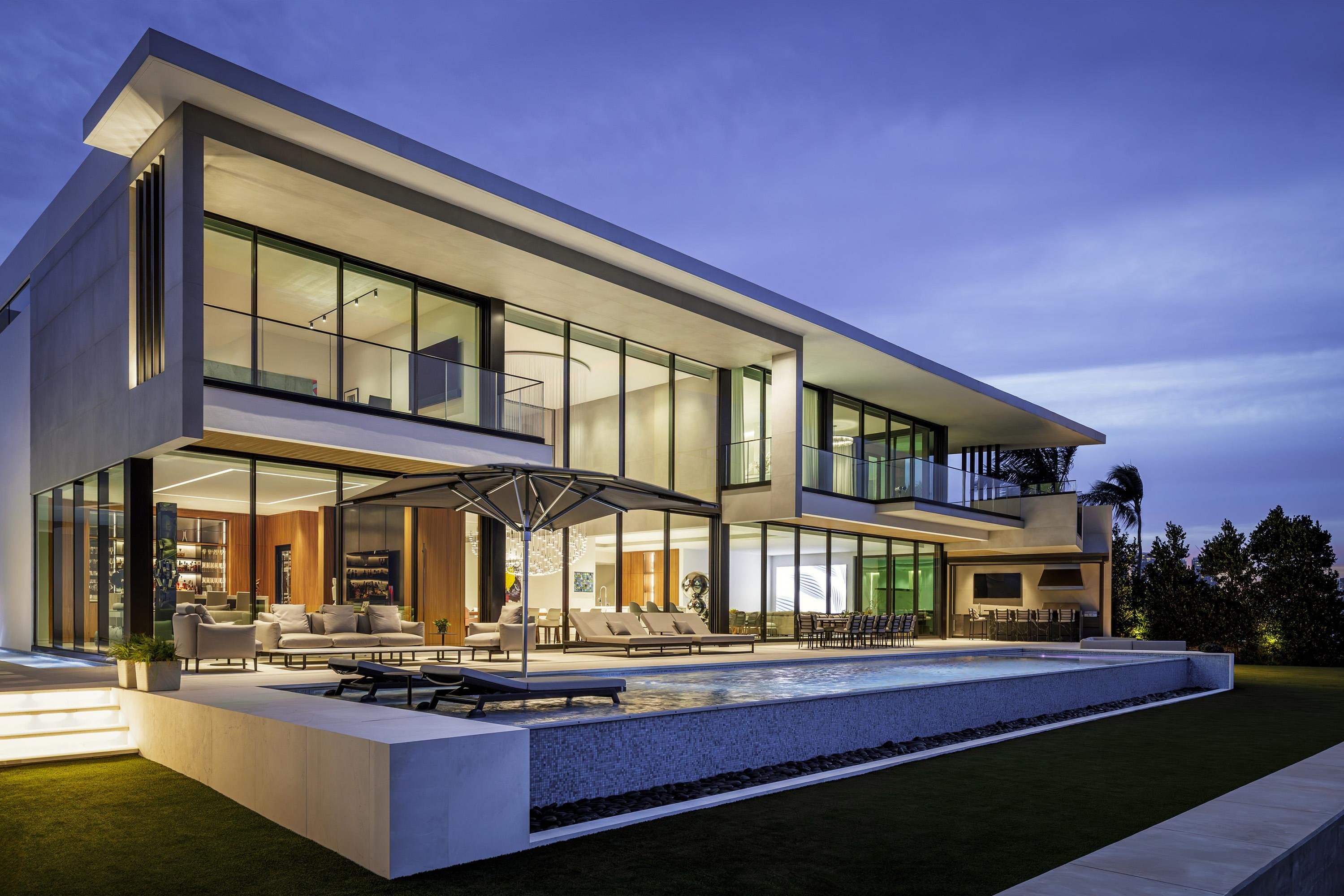 DUNAGAN_DIVERIO_421_ESan_Marino_Dr_0726-Enhanced-NR-Edit_4K-ezgif.com-optijpeg