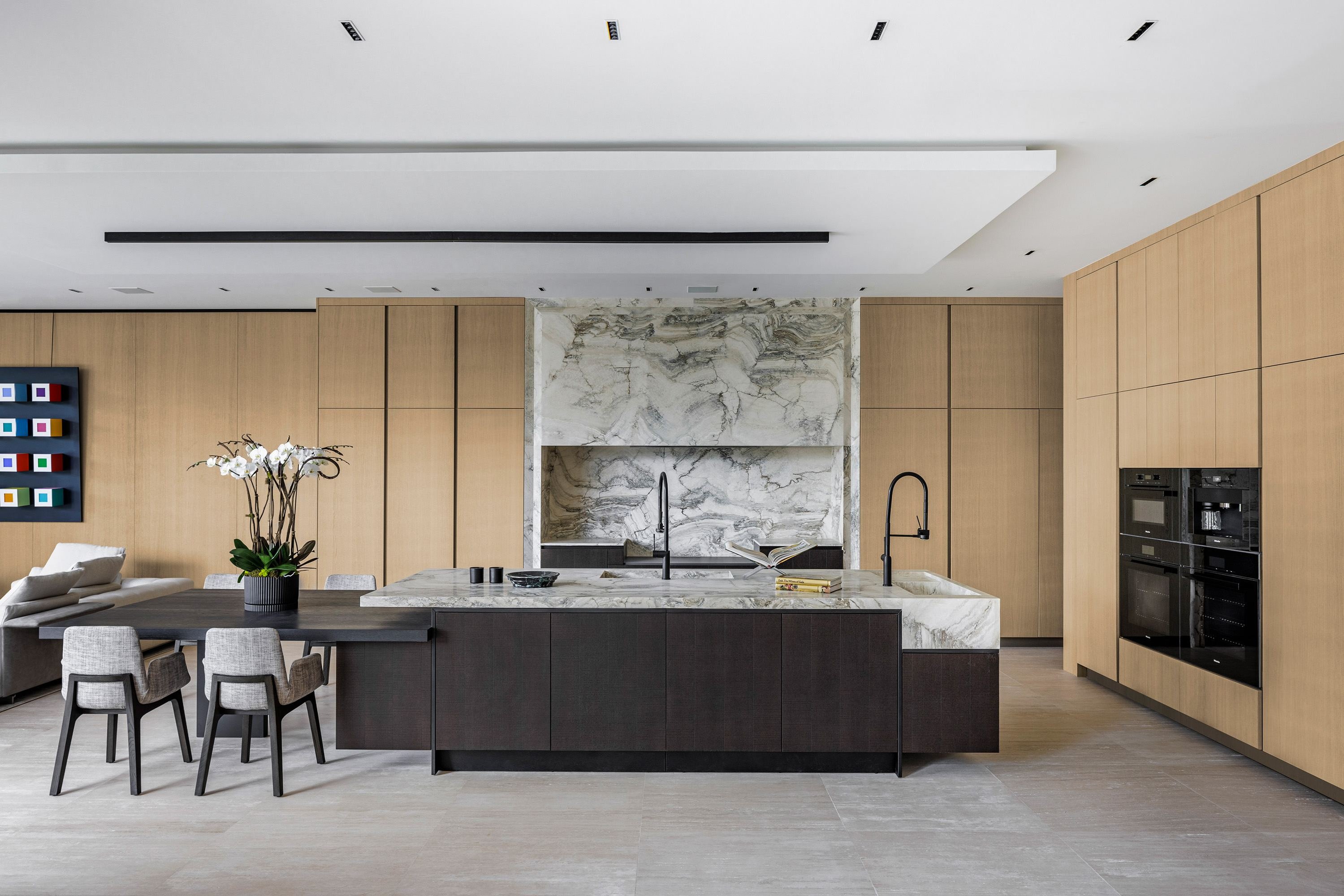 Alexander_Group-FELIX_COHEN_1825W24ST_Miami_Beach_178-HDR-Edit_4K-ezgif.com-optijpeg