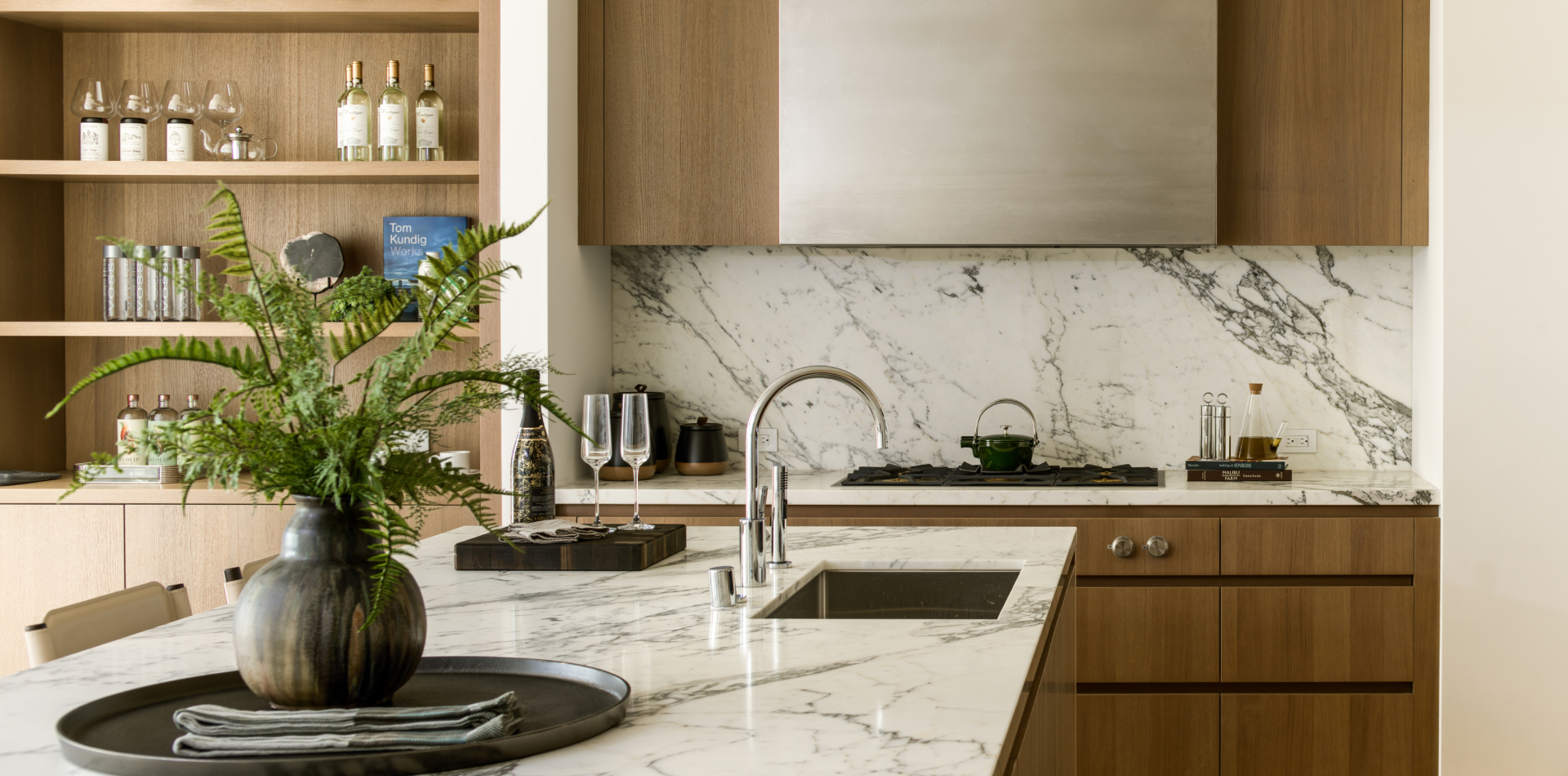 8899 Beverly Residences - Kitchen